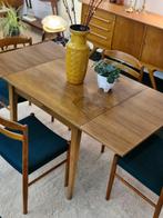 Vintage eettafel jaren 70 klein model, Ophalen, Gebruikt, ., Vintage
