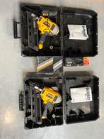 DeWalt DCN692 2 stuks incl. 2500 nagels. Incl. Lader, Ophalen, Zo goed als nieuw