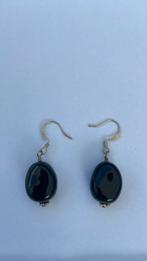 Oorhangers zilver met zwart git stenen 4 cm lang., Ophalen of Verzenden, Zilver, Oorbellen, Met edelsteen
