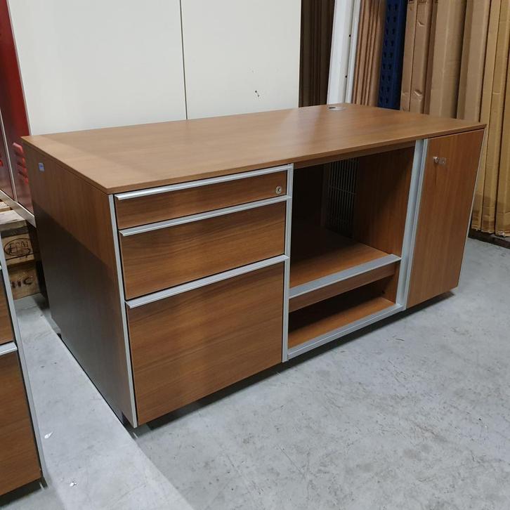 Wini computerkast laag met lades en deurtje - 60x120x60 cm, Huis en Inrichting, Kasten | Overige, Gebruikt