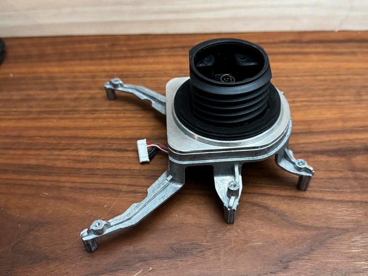 Thrustmaster SF1000 Stuur Adapter Quick Release, Computers en Software, Computerkoelers, Gebruikt, Ophalen of Verzenden