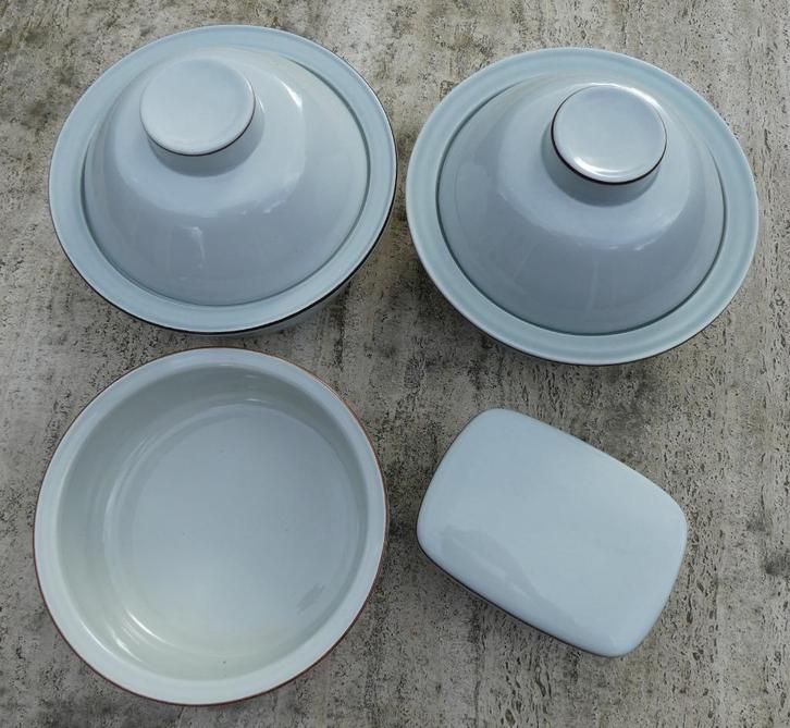 Figgjo Flint Norway Servies F555 Lichtgrijs met Bruin randje, Huis en Inrichting, Keuken | Servies, Zo goed als nieuw, Schaal of Schalen