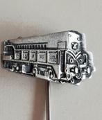 Speldje van oude NS diesellocomotief, Verzamelen, Speldjes, Pins en Buttons, Verzenden, Gebruikt, Transport