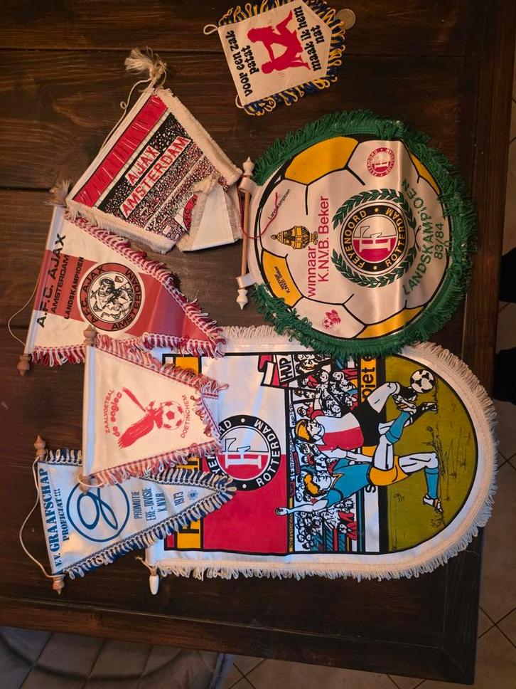Collectie Voetbal Vaantjes en Sjaals, Verzamelen, Sportartikelen en Voetbal, Gebruikt, Vaantje of Sjaal, Overige binnenlandse clubs