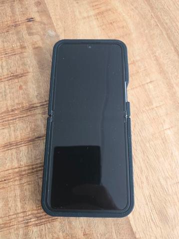 Galaxy Z Flip6 256GB  beschikbaar voor biedingen