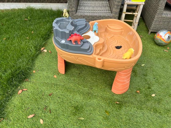 Step2 Dino Dig Zand & Watertafel, Kinderen en Baby's, Speelgoed | Buiten | Zandbakken, Zo goed als nieuw, Ophalen
