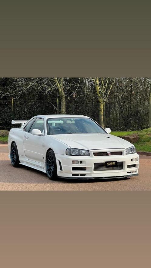 Nissan Skyline R34 GTR V-spec II Nur, Auto's, Nissan, Bedrijf, Te koop, Skyline, 4x4, Benzine, Coupé, Handgeschakeld, Wit, Stof