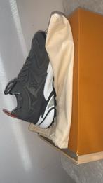 Louis vuitton sneakers, Ophalen of Verzenden, Zo goed als nieuw