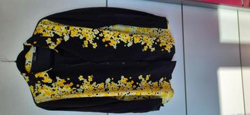 Blouse met gele bloemen, maat 44 beschikbaar voor biedingen