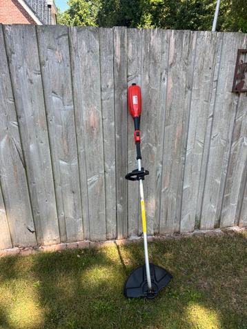 Dolmar grastrimmer zo goed als nieuw beschikbaar voor biedingen
