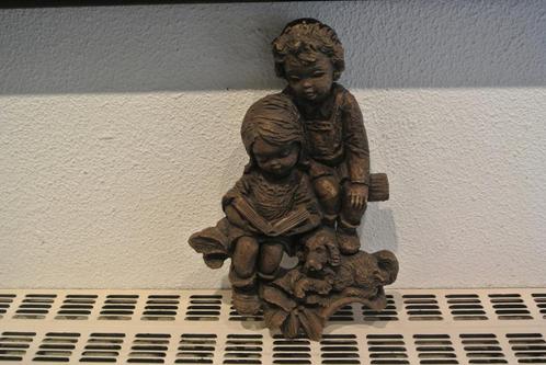 Vintage Plaquette Twee Kinderen met Hond(Spaniel), Antiek en Kunst, Kunst | Beelden en Houtsnijwerken, Ophalen of Verzenden