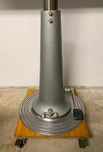 Nike Hydraulics (Eskilstuna) Tekentafel, hoog model, Doe-het-zelf en Verbouw, Tekentafels, Ophalen, Gebruikt, 130 tot 150 cm