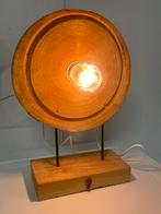 Handgemaakte Tafellamp hout, Ophalen of Verzenden, Zo goed als nieuw, Hout