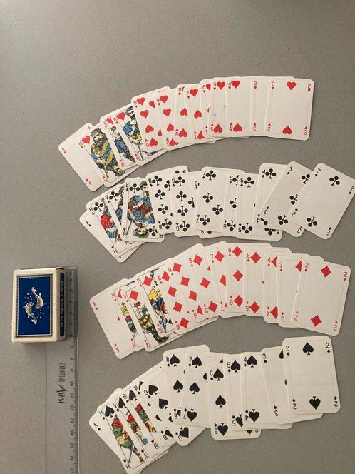 Kleine speelkaarten, Hobby en Vrije tijd, Gezelschapsspellen | Kaartspellen, Gebruikt, Ophalen of Verzenden