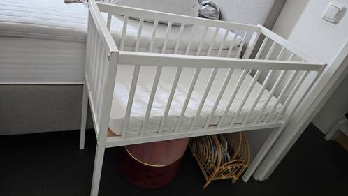 Wiegje van petit amelie met matras beddengoed aeroline, Kinderen en Baby's, Babywiegjes en Ledikanten, Zo goed als nieuw, Wieg