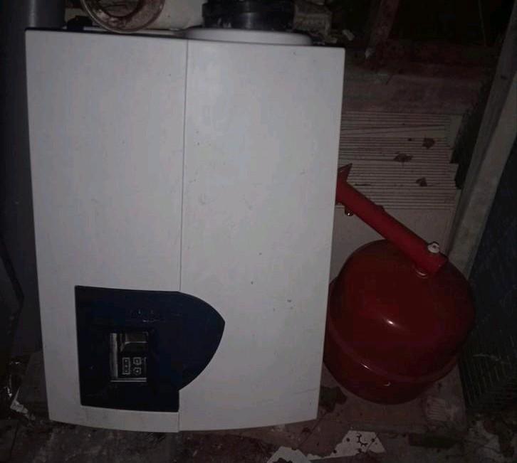 Atag Combi CV Ketel (5-7 jaar) + Expansievat, goed werkend, Doe-het-zelf en Verbouw, Verwarming en Radiatoren, Gebruikt, Cv-ketel of Combi-ketel