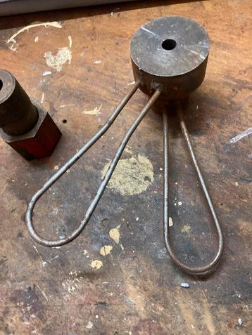 Loodmal voor loodjes te gieten voor vissen met de boot beschikbaar voor biedingen