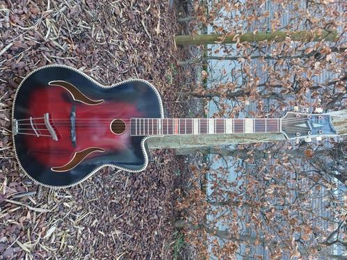 Klira Red King Archtop, Muziek en Instrumenten, Snaarinstrumenten | Gitaren | Akoestisch, Gebruikt, Overige typen, Ophalen of Verzenden