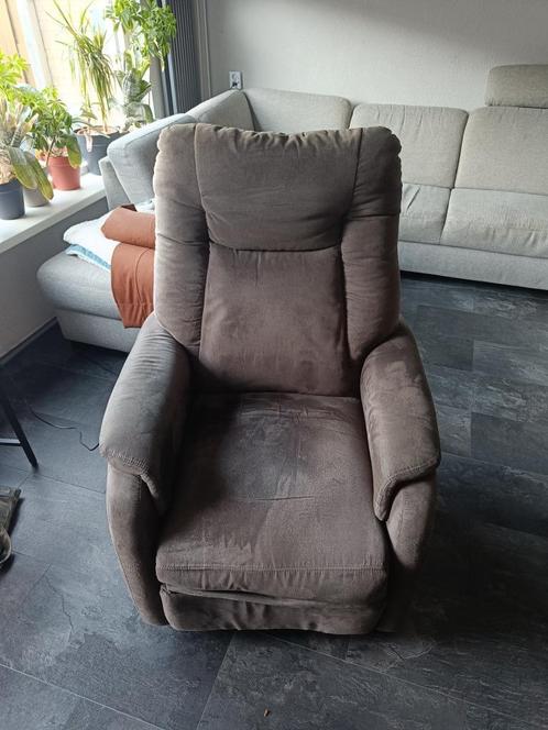 Elektrische Relaxfauteuil, Huis en Inrichting, Fauteuils, Gebruikt, Metaal, Stof, 50 tot 75 cm, 75 tot 100 cm, Ophalen