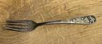 Verzilverd kindervorkje Roodkapje, Antiek en Kunst, Antiek | Bestek, Ophalen of Verzenden