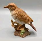 Mistle Lijster Vintage Vogelbeeldje 11 cm. Porcelain, Ophalen of Verzenden, Zo goed als nieuw, Dier