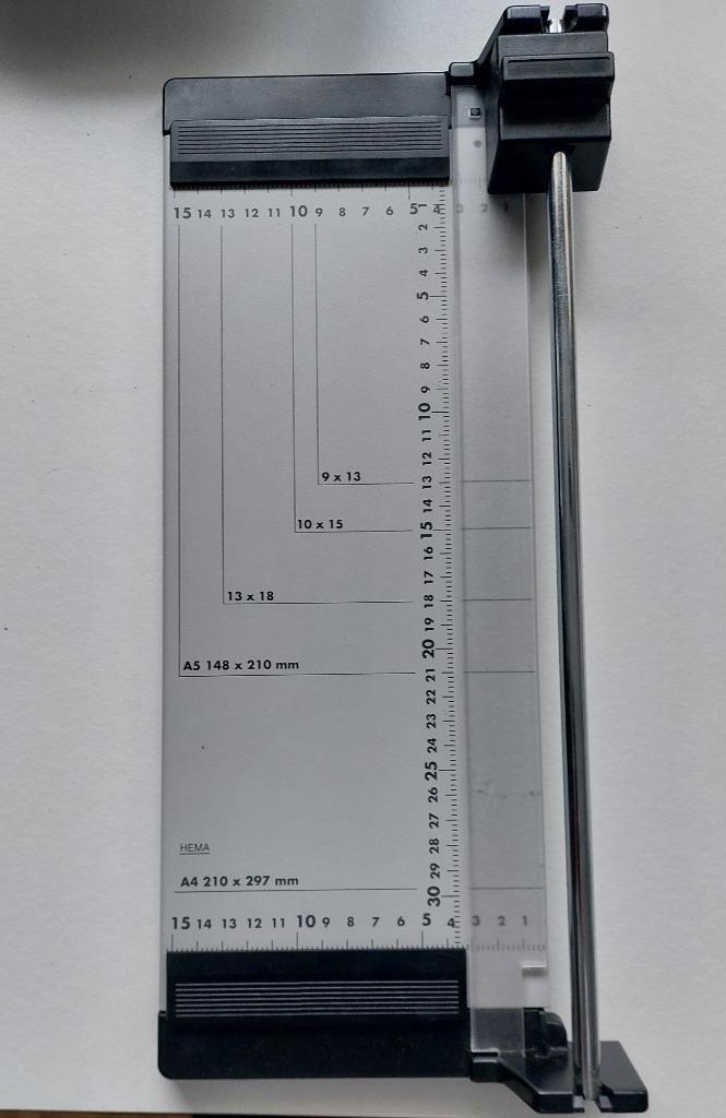 Papier snijder, Hobby en Vrije tijd, Knutselen, Zo goed als nieuw, Knutselwerk, Ophalen