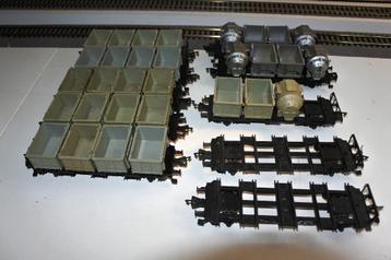 Fleischmann 10 containerwagons HO beschikbaar voor biedingen