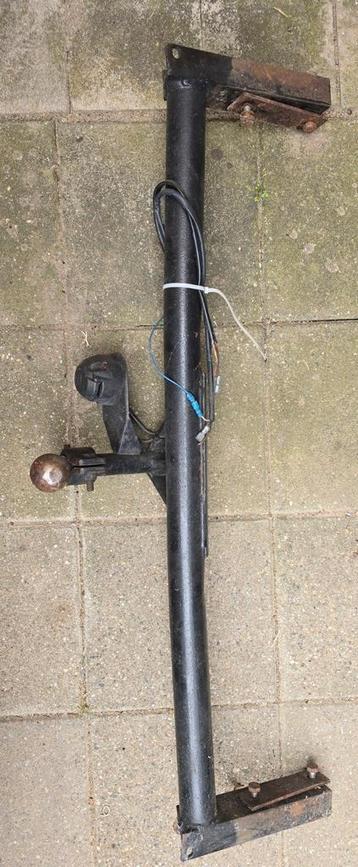 Trekhaak voor een Volkswagen Golf MK 1 (Cabrio??) beschikbaar voor biedingen