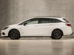 Opel Astra Sports Tourer 1.2 Sport (APPLE CARPLAY, NAVIGATIE, Voorwielaandrijving, Gebruikt, 1199 cc, Leder en Stof