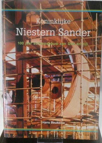 Geschiedenis / Delfzijl/  Niestern Sander 1901-2001 100 Jaar beschikbaar voor biedingen
