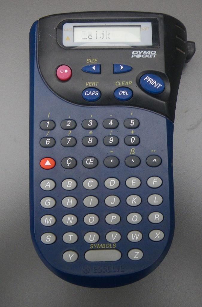 DYMO  pocket  draagbare    LABELPRINTER, Computers en Software, Labelprinters, Gebruikt, Azerty, Tape-label, Ophalen of Verzenden