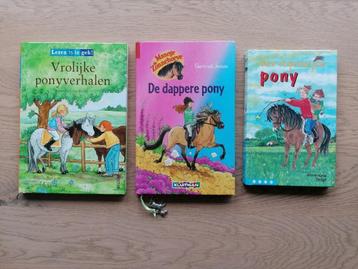 Meiden paarden leesboeken beschikbaar voor biedingen