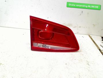 ACHTERLICHT LINKS ACHTERKLEP Passat Variant (365) beschikbaar voor biedingen