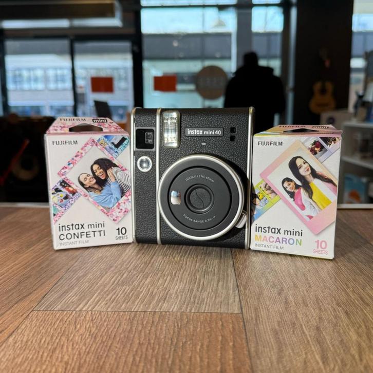INSTAX Mini 40 Polaroid Camera | Incl 20 Sheets | Nette staa, Audio, Tv en Foto, Fotocamera's Digitaal, Zo goed als nieuw