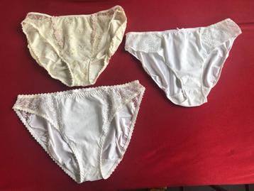 LINGERIE SLIPS MARIE-JO EN CHANTELLE beschikbaar voor biedingen