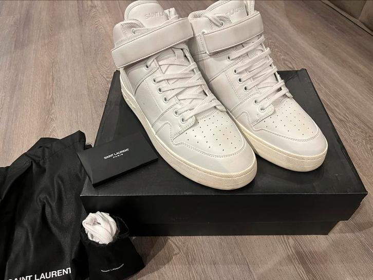 Saint Laurent “mid top” sneakers (41) - NiEUW!, Kleding | Heren, Schoenen, Nieuw, Sneakers of Gympen, Wit, Verzenden