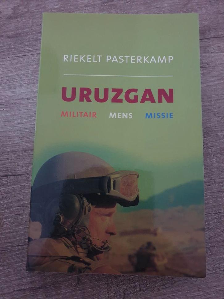 Uruzgan - Riekelt Pasterkamp, Boeken, Oorlog en Militair, Gelezen, Landmacht, 1945 tot heden, Ophalen of Verzenden