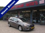 Opel Astra Sports Tourer 1.4 Innovation (bj 2016), Auto's, Opel, Voorwielaandrijving, Gebruikt, 4 cilinders, Leder en Stof
