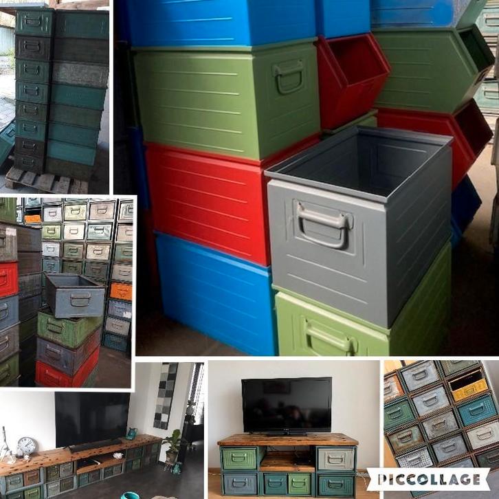 Grote Stapelbakken Opbergbakken Magazijnbak 2 modellen AKTIE, Huis en Inrichting, Woonaccessoires | Kisten, Nieuw, Minder dan 50 cm