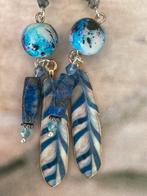 Blauw veren lange hangers, Ophalen of Verzenden, Nieuw, Blauw, Overige materialen