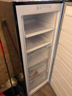 Vriezer te koop, Witgoed en Apparatuur, Vriezers en Diepvrieskisten, Ophalen, Zo goed als nieuw, Minder dan 60 cm