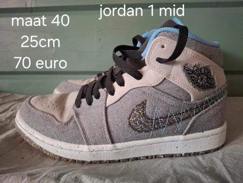 Jordan 1 mid, Kleding | Heren, Schoenen, Zo goed als nieuw, Ophalen of Verzenden