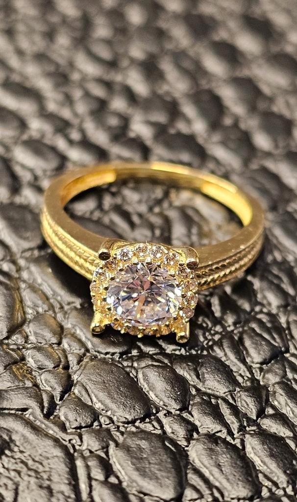 Prachtige 14k dames gouden ring, Sieraden, Tassen en Uiterlijk, Ringen, Nieuw, Dame, 17 tot 18, Goud, Goud, Ophalen of Verzenden