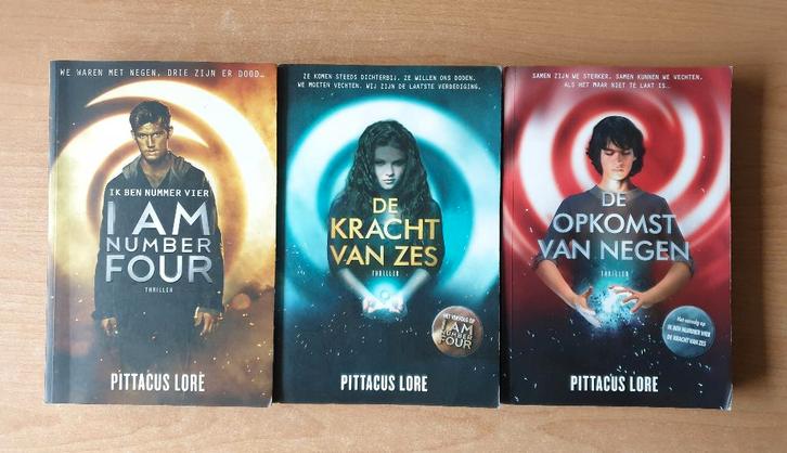 Pittacus Lore - De Loriënkronieken 1, 2, 3, Boeken, Fantasy, Gelezen, Ophalen of Verzenden