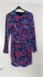 Zara jurk flower M, Kleding | Dames, Jurken, Ophalen of Verzenden, Zo goed als nieuw, Onder de knie