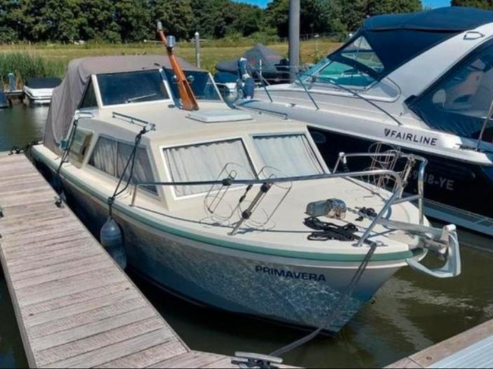 Selco Selqueen Kajuitboot polyester mercruiser inboard, Watersport en Boten, Motorboten en Motorjachten, Gebruikt, Polyester, 6 tot 9 meter
