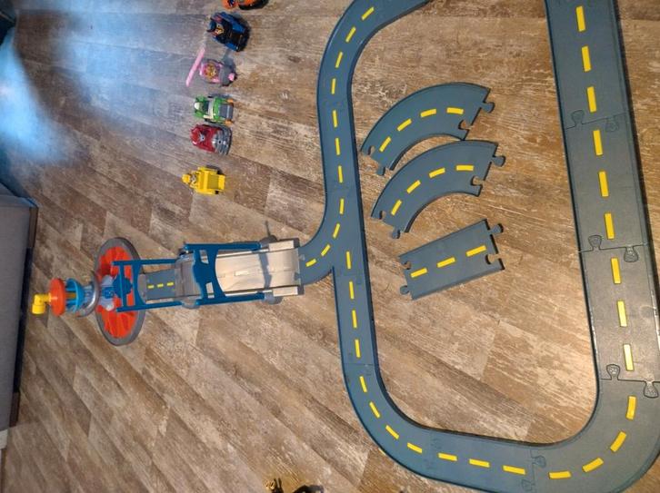 paw patrol  spullen, Kinderen en Baby's, Speelgoed | Racebanen, Gebruikt, Handmatig, Overige merken, Ophalen