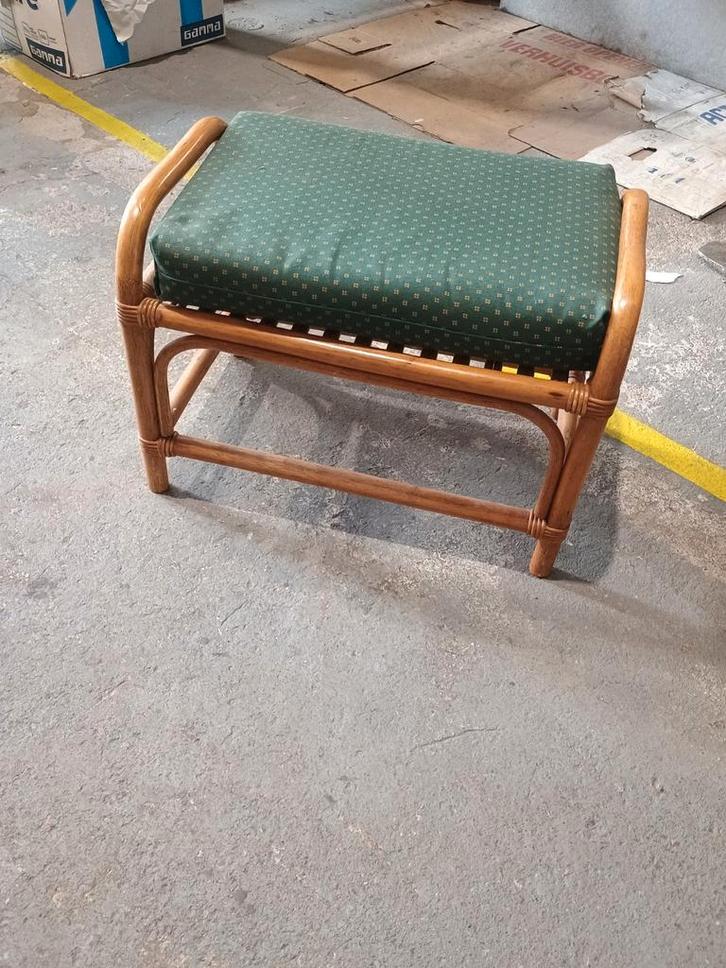 Bamboe voetenbankje krukje, Huis en Inrichting, Krukjes, Gebruikt, Hout, Ophalen