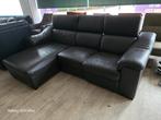Donkerbruine leren loungebank met electrische relaxfunctie, Ophalen, Zo goed als nieuw, Hoekbank, Leer