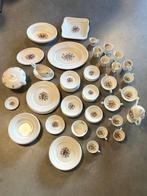 Wedgwood Conway servies 92 delig collectie verzameling, Ophalen, Gebruikt, Wedgwood, Porselein